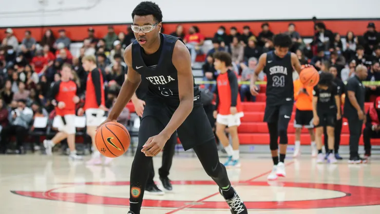 Bryce James #5 of the Sierra Canyon Trailblazers