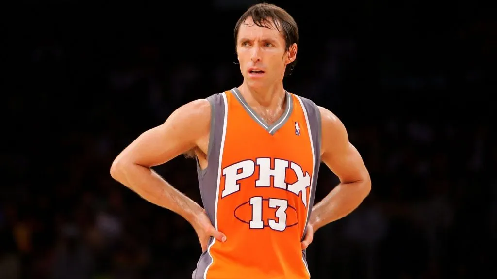 Steve Nash #13 of the Phoenix Suns looks across the court in Game Four of the Western Conference Quarterfinals against the Los Angeles Lakers during the 2007 NBA Playoff. (Source: Lisa Blumenfeld/Getty Images)