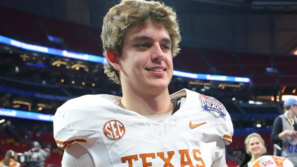 Arch Manning Texas Longhorns