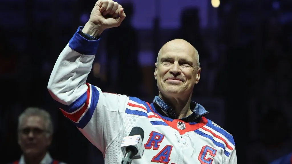 Mark Messier of the New York Rangers Stanley Cup winning team of 1994 attend a ceremony prior to the Rangers game against the Carolina Hurricanes at Madison Square Garden on February 08, 2019 in New York City.