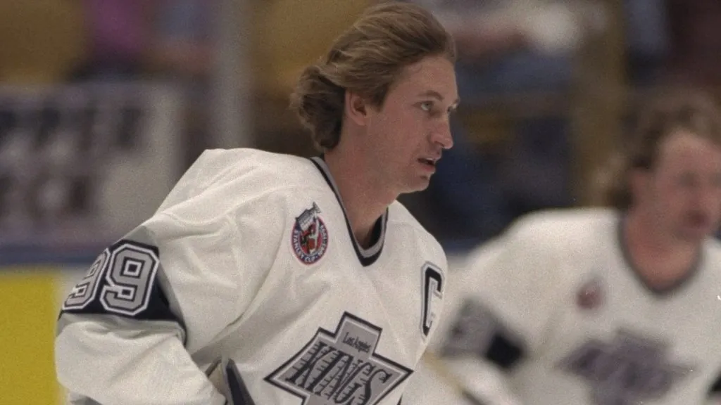 Center Wayne Gretzky of the Los Angeles Kings moves down the ice during a game against the Tampa Bay Lightning in 1993. (Source: Gary Newkirk /Allsport)