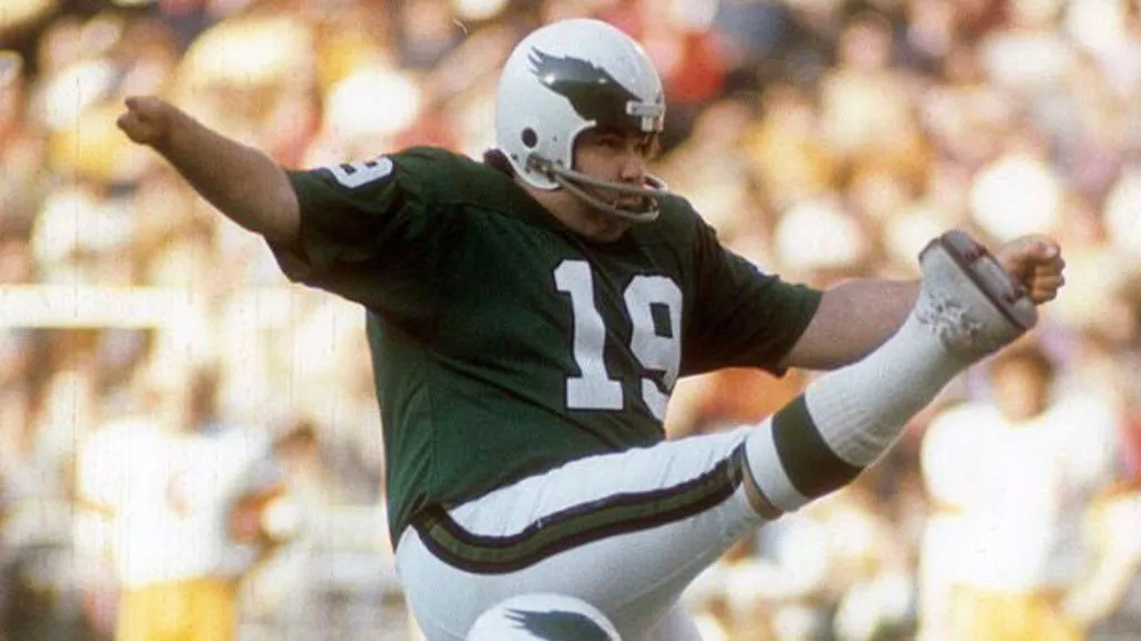 Tom Dempsey (Source: @JClarkNBCS)