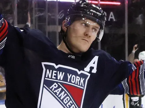 NHL News: Rangers star Adam Fox issues blunt statement to Peter Laviolette, teammates after loss vs Stars