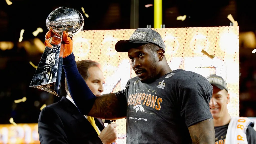 Von Miller #58 of the Denver Broncos celebrates with the Vince Lombardi Trophy after defeating the Carolina Panthers during Super Bowl 50 at Levi's Stadium on February 7, 2016 in Santa Clara, California. (Photo by Ezra Shaw/Getty Images)