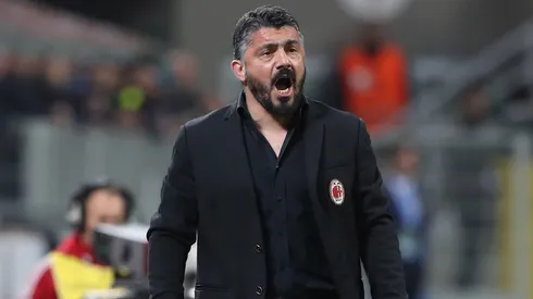 AC Milan coach Gennaro Gattuso shouts to his players during the serie A match between AC Milan and US Sassuolo at Stadio Giuseppe Meazza on April 8, 2018 in Milan, Italy.
