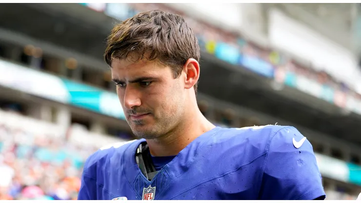 Daniel Jones #8 of the New York Giants leaves the field after an injury against the Miami Dolphins during the fourth quarter at Hard Rock Stadium on October 08, 2023 in Miami Gardens, Florida.