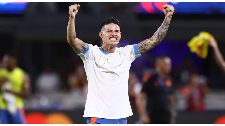 James Rodriguez of Colombia celebrates the team's progression to the final following the CONMEBOL Copa America 2024 semifinal match between Uruguay and Colombia at Bank of America Stadium on July 10, 2024 in Charlotte, North Carolina.