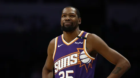 Kevin Durant #35 of the Phoenix Suns reacts during the second half of the game against the Charlotte Hornets at Spectrum Center on January 07, 2025 in Charlotte, North Carolina.