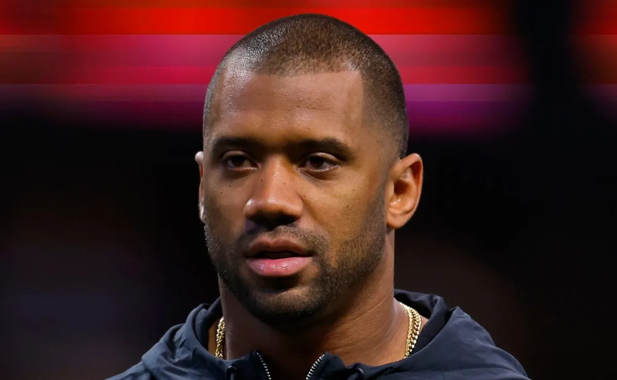 Russell Wilson Model Russell Wilson confirms final decision about career with Steelers after ...