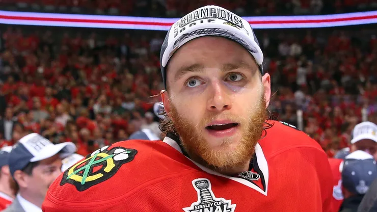 Patrick Kane #88 of the Chicago Blackhawks celebrates after defeating the Tampa Bay Lightning by a score of 2-0 in Game Six to win the 2015 NHL Stanley Cup Final at the United Center on June 15, 2015 in Chicago, Illinois.