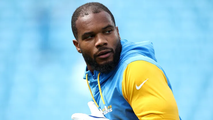 Running back J.K. Dobbins #27 of the Los Angeles Chargers warms up prior to the game against the Carolina Panthers at Bank of America Stadium on September 15, 2024 in Charlotte, North Carolina.