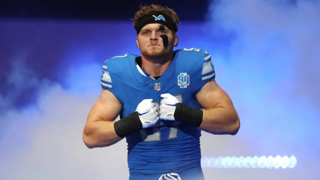 Aidan Hutchinson #97 of the Detroit Lions takes to the field prior to a game against the Atlanta Falcons at Ford Field on September 24, 2023. (Source: Gregory Shamus/Getty Images)