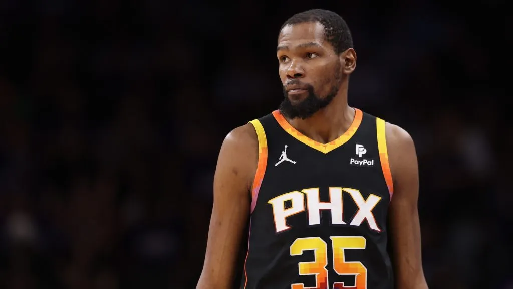 Kevin Durant #35 of the Phoenix Suns reacts during the second half of game four of the Western Conference First Round Playoffs at Footprint Center on April 28, 2024. (Source: Christian Petersen/Getty Images)