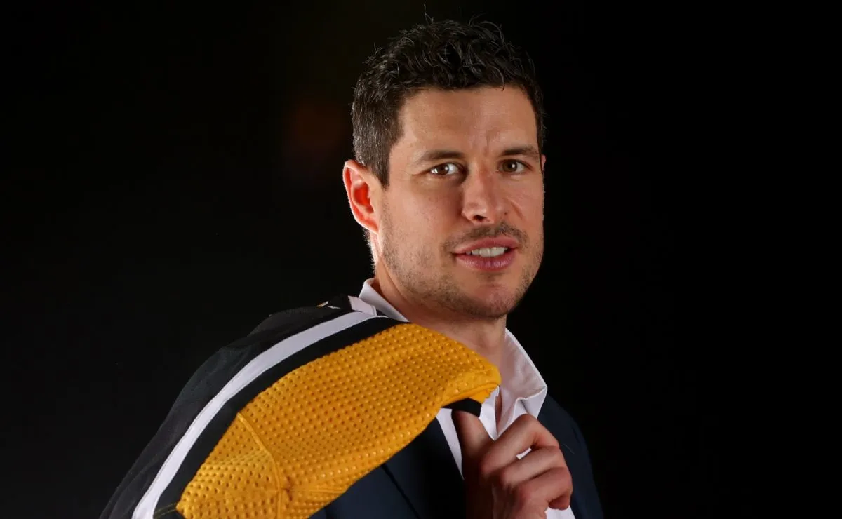 Penguins star Bryan Rust makes something clear about Sidney Crosby's ...