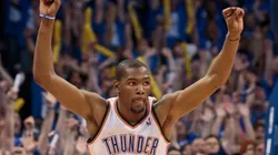 Kevin Durant #35 of the Oklahoma City Thunder celebrates making the winning shot against the Dallas Mavericks
