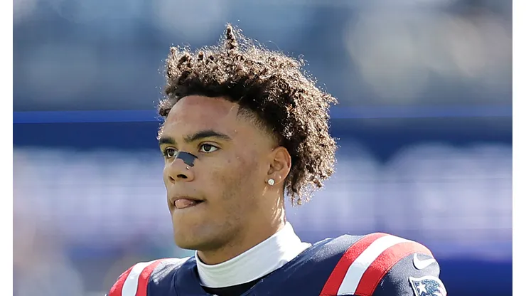 Christian Gonzalez #0 of the New England Patriots warms up prior to a game against the Miami Dolphins at Gillette Stadium on October 06, 2024 in Foxborough, Massachusetts.