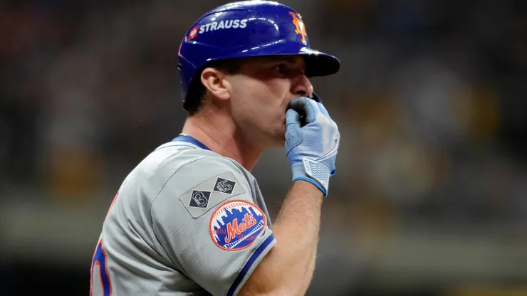 Pete Alonso #20 of the New York Mets celebrates after hitting a home run in the ninth inning against the Milwaukee Brewers during Game Three of the Wild Card Series at American Family Field on October 03, 2024 in Milwaukee, Wisconsin.