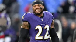 Derrick Henry #22 of the Baltimore Ravens looks on before the game against the Cleveland Browns at M&T Bank Stadium on January 04, 2025.
