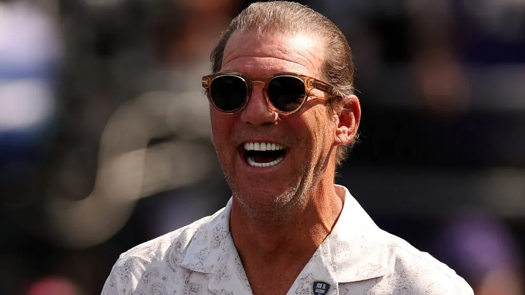 Baltimore Ravens owner Steve Bisciotti reacts on the field prior to the game at M&T Bank Stadium on September 15, 2024. (Source: Rob Carr/Getty Images)