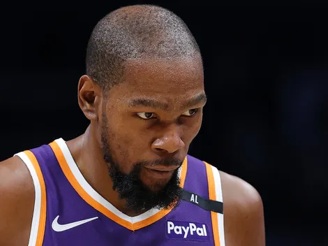 Kevin Durant sends clear message to DeMarcus Cousins about Suns’ locker room fights rumors