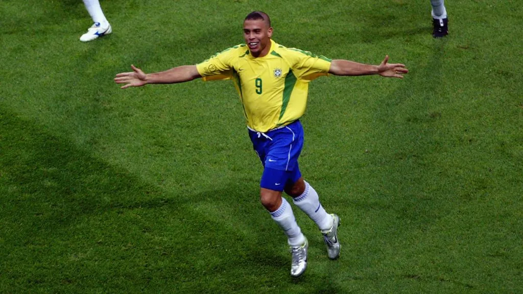 Ronaldo of Brazil celebrates scoring the winning goal during the FIFA World Cup Finals 2002 Semi-Final match between Brazil and Turkey. (Koichi Kamoshida/Getty Images)