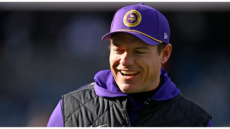 Head coach Kevin O'Connell of the Minnesota Vikings is seen on the field during warmups prior to a game against the Chicago Bears at Soldier Field on November 24, 2024 in Chicago, Illinois.