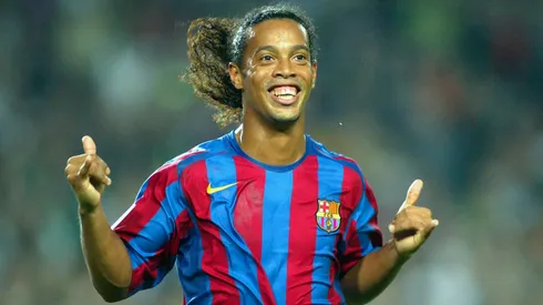 Ronaldinho of FC Barcelona celebrates his goal during the La Liga match between FC Barcelona and Real Sociedad, on October 30, 2005 at the Camp Nou stadium in Barcelona, Spain.