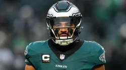 Jalen Hurts #1 of the Philadelphia Eagles warms up before the game against the Los Angeles Rams during the NFC Divisional Playoff at Lincoln Financial Field on January 19, 2025 in Philadelphia, Pennsylvania.