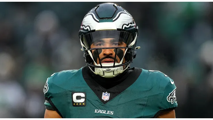 Jalen Hurts #1 of the Philadelphia Eagles warms up before the game against the Los Angeles Rams during the NFC Divisional Playoff at Lincoln Financial Field on January 19, 2025 in Philadelphia, Pennsylvania.