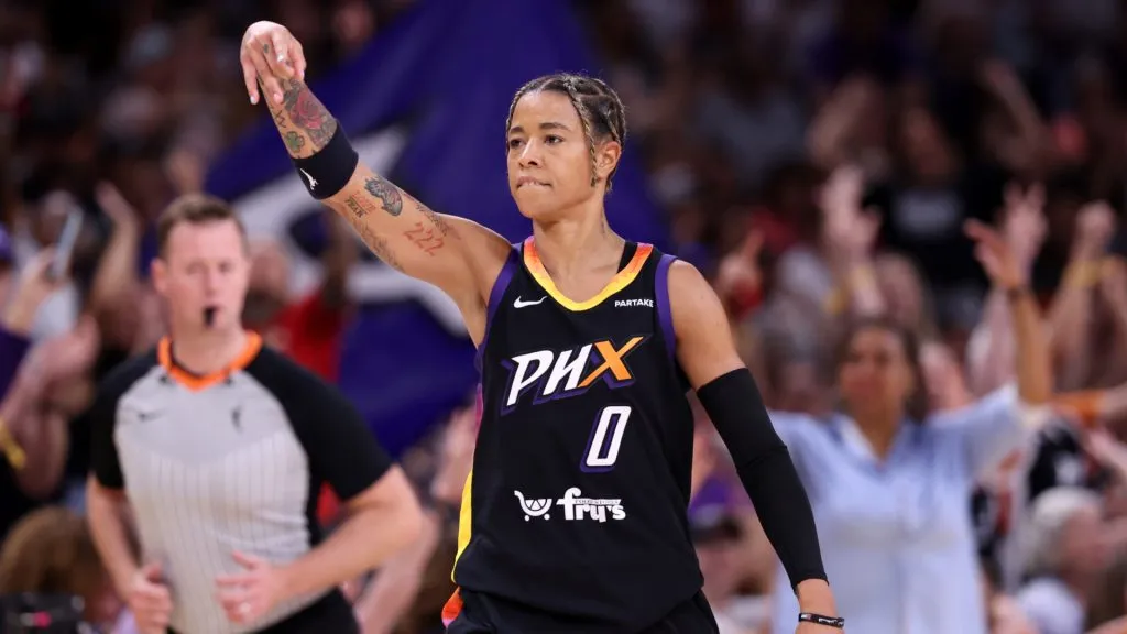 phoenix mercury natasha cloud