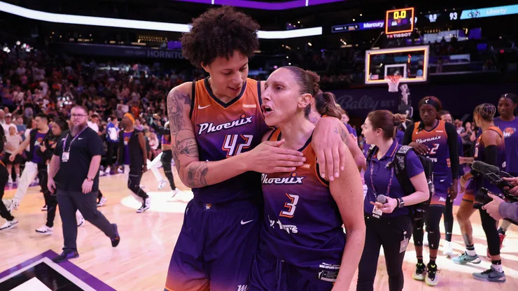 Brittney Griner and Diana Taurasi of the Phoenix Mercury