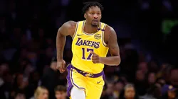 Dorian Finney-Smith #1 of the Los Angeles Lakers during the first half against the Cleveland Cavaliers at Crypto.com Arena on December 31, 2024 in Los Angeles, California.