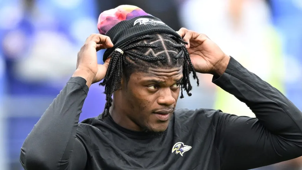 Lamar Jackson #8 of the Baltimore Ravens warms up prior to a game against the Detroit Lions at M&amp;T Bank Stadium on October 22, 2023 in Baltimore, Maryland.