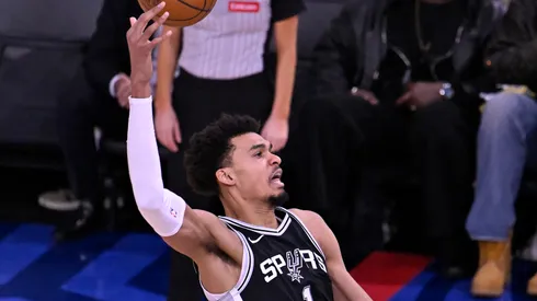 Victor Wembanyama #1 of the San Antonio Spurs shoots the ball against the Indiana Pacers