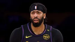 Anthony Davis #3 of the Los Angeles Lakers brings the ball up court against the San Antonio Spurs