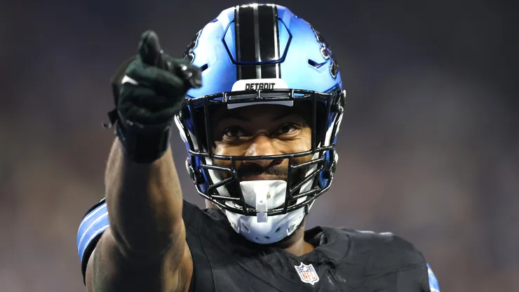 Za'Darius Smith #99 of the Detroit Lions reacts after a sack during the first quarter against the Minnesota Vikings at Ford Field on January 05, 2025 in Detroit, Michigan.