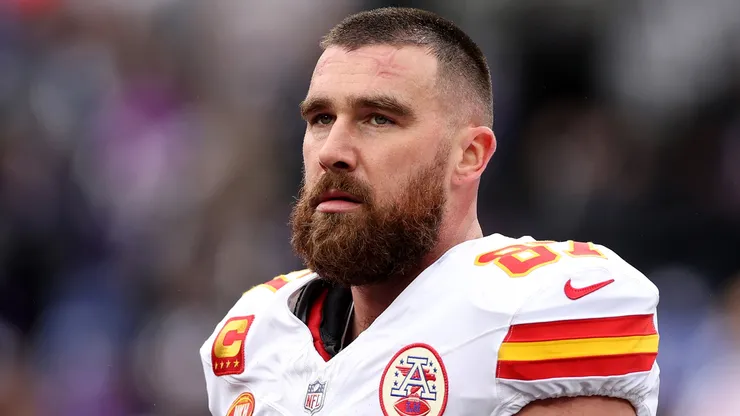 Travis Kelce #87 of the Kansas City Chiefs warms up prior to the AFC Championship Game against the Baltimore Ravens at M&T Bank Stadium on January 28, 2024 in Baltimore, Maryland.