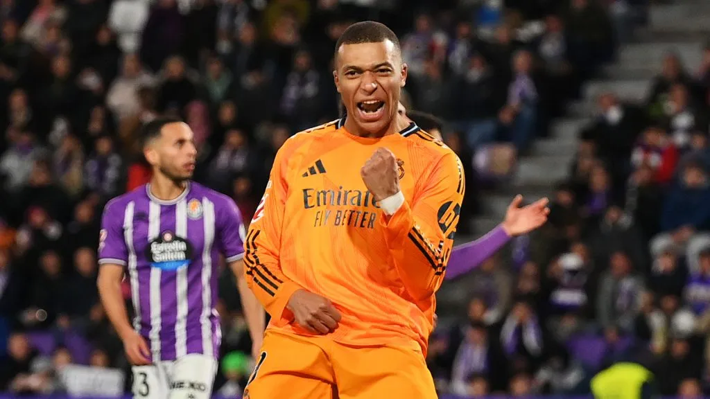 Kylian Mbappe celebrates after scoring against Real Valladolid (Denis Doyle/Getty Images)