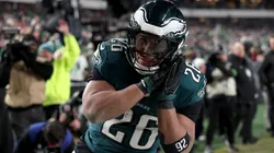 Saquon Barkley #26 of the Philadelphia Eagles reacts to his touchdown against the Washington Commanders during the fourth quarter in the NFC Championship Game at Lincoln Financial Field on January 26, 2025 in Philadelphia, Pennsylvania.