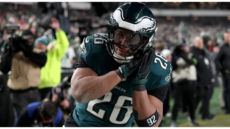 Saquon Barkley #26 of the Philadelphia Eagles reacts to his touchdown against the Washington Commanders during the fourth quarter in the NFC Championship Game at Lincoln Financial Field on January 26, 2025 in Philadelphia, Pennsylvania.