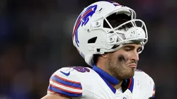 Dalton Kincaid #86 of the Buffalo Bills reacts during the second quarter against the Baltimore Ravens at M&T Bank Stadium on September 29, 2024 in Baltimore, Maryland.