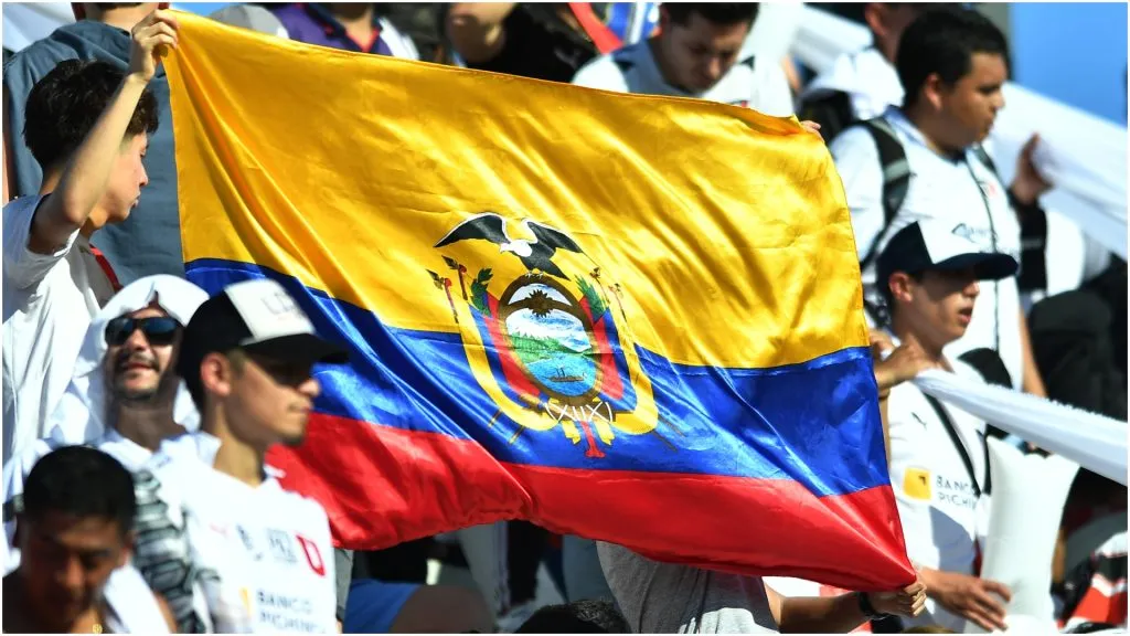 Fans hold a flag of Ecuador – Marcelo Endelli/Getty Images