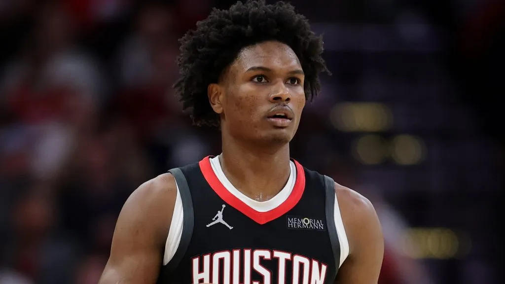 Amen Thompson #1 of the Houston Rockets handles the ball against the Memphis Grizzlies during the first half at Toyota Center on January 13, 2025. (Source: Alex Slitz/Getty Images)
