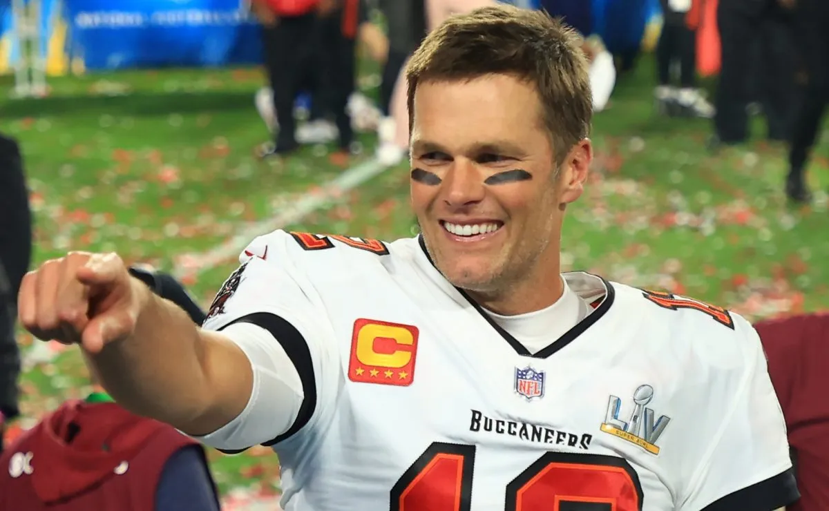 Tom-Brady-1200x740-1200x740.webp