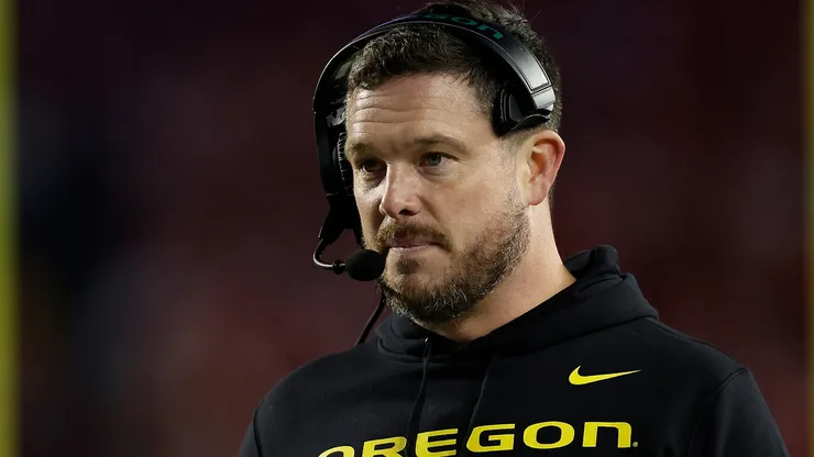 Head coach Dan Lanning of the Oregon Ducks looks on second quarter against the Wisconsin Badgers at Camp Randall Stadium on November 16, 2024 in Madison, Wisconsin.