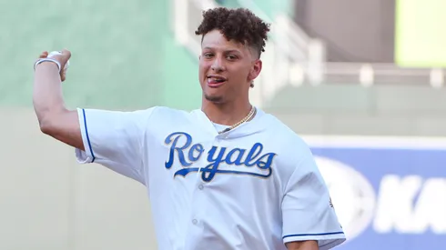 Quarterback Patrick Mahomes of the Kansas City Chiefs throws out the first pitch prior to a game between the New York Yankees and Kansas City Royals at Kauffman Stadium on May 18, 2018 in Kansas City, Missouri.