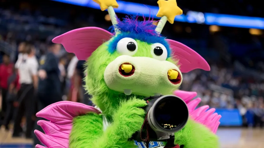 Orlando Magic mascot Stuff the Magic Dragon during a break on opening night agains the Miami Heat on October 26, 2016. (Source: Manuela Davies/Getty Images)
