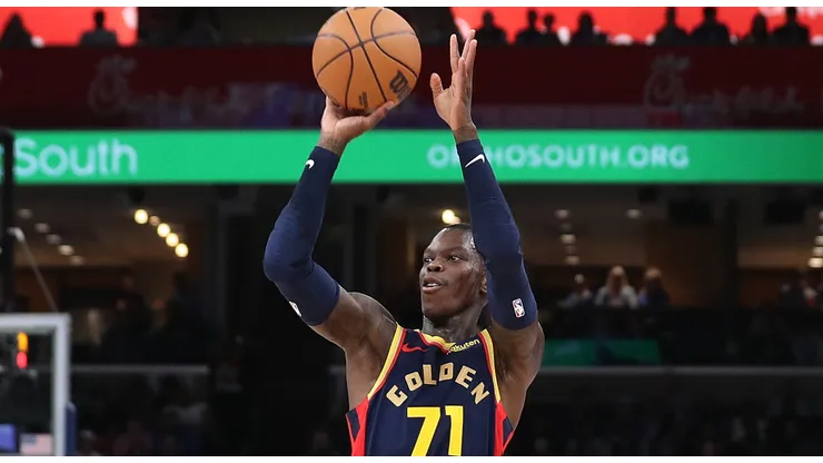 Dennis Schroder #71 of the Golden State Warriors takes a shot during the first half against the Memphis Grizzlies at FedExForum on December 19, 2024 in Memphis, Tennessee.