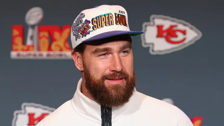 Travis Kelce tight end of the Kansas City Chiefs
