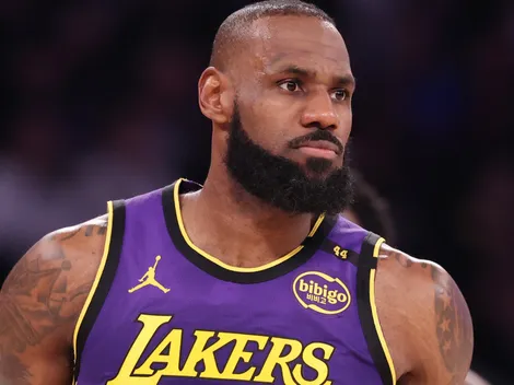 Magic Johnson’s ex-teammate compares Lakers icon to LeBron, says they stifle young players' growth